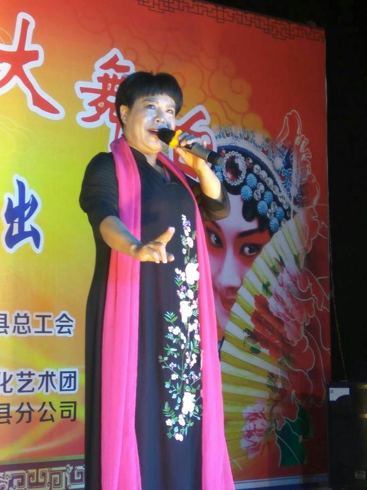 唱戏1.jpg